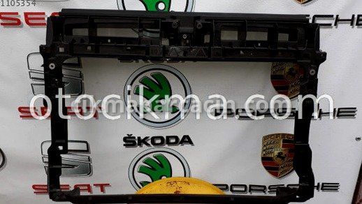 Volkswagen Golf Ön Panel çıkma parça