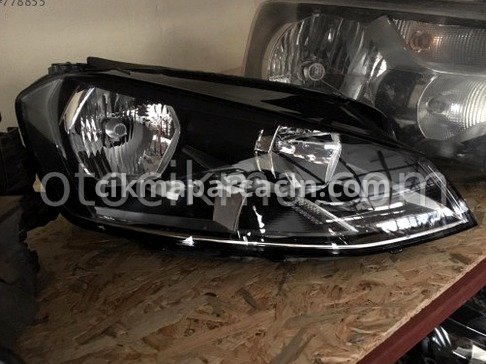 Volkswagen Golf Sağ Ön Far çıkma parça
