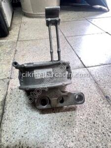 Golf 7 Motor Kulağı çıkma 5Q0199262DB | ÇIKMA PARÇA