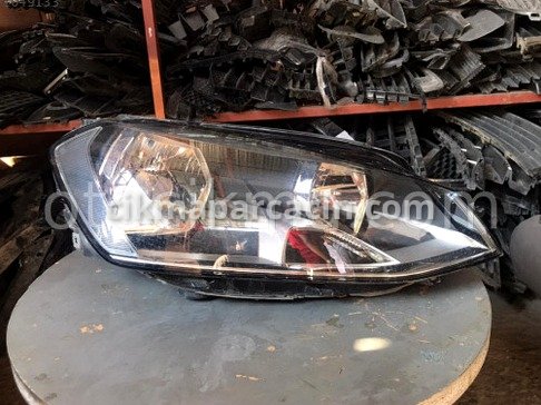 Volkswagen Golf Sağ Ön Far çıkma parça