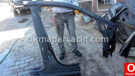 Volkswagen Golf Marşpiyel Sacı çıkma parça