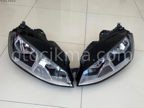 Volkswagen Golf Sol Ön Far çıkma parça - Bulut Otomotiv Orjinal Çıkma ve Yedek Parça İzmir