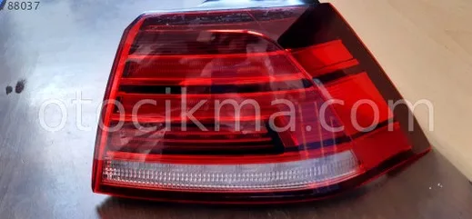Volkswagen Golf Sağ Arka Stop çıkma parça - Bulut Otomotiv Orjinal Çıkma ve Yedek Parça İzmir