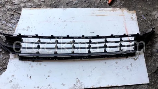 Volkswagen Golf Tampon Izgarası çıkma parça - Bulut Otomotiv Orjinal Çıkma ve Yedek Parça İzmir