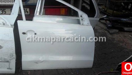 Volkswagen Golf Sağ Ön Kapı çıkma parça