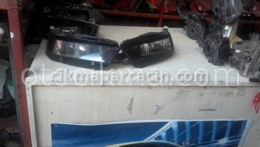 Volkswagen Golf Sis Farı çıkma parça