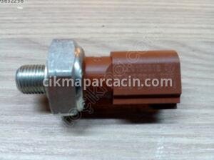 Golf7 A3 Leon Passat Tiguan Caddy Yağ Basınç Müşürü 04L919081B