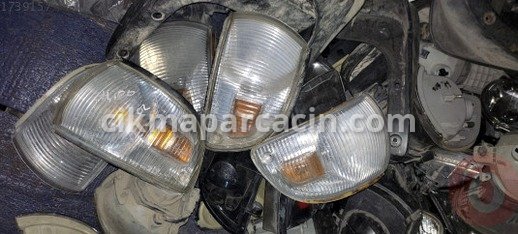 Hyundai H100 Sinyal Lambası çıkma parça