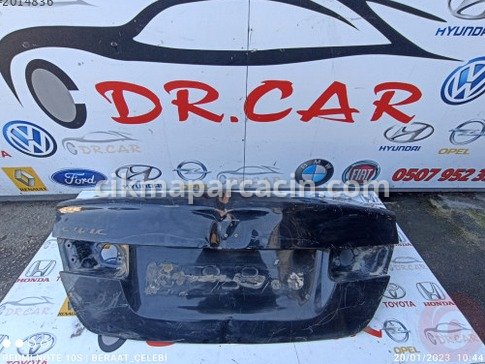 Honda Civic Bagaj Kapağı çıkma parça