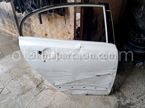 Honda Civic Sağ Arka Kapı çıkma parça