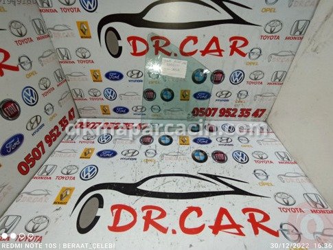 Hyundai Accent Cam çıkma parça