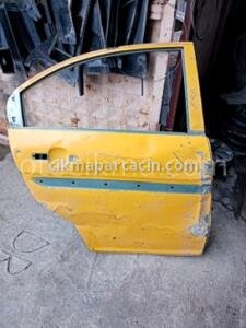 hyundai accent era sağ arka kapı | ÇIKMA PARÇA