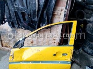 HYUNDAİ ACCENT ERA SOL ÖN KAPI AZ HASARLI | ÇIKMA PARÇA