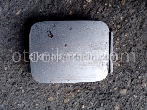 Hyundai Accent Depo Kapağı çıkma parça