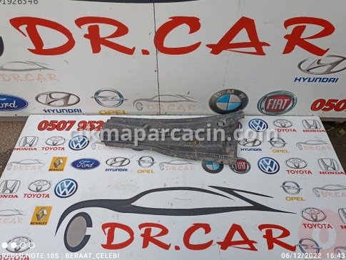 Hyundai Getz Ön Cam Izgarası çıkma parça