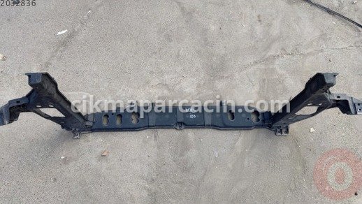 Hyundai i20 Ön Panel çıkma parça