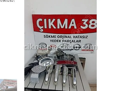 Hyundai i20 İç Kapı Kolu çıkma parça