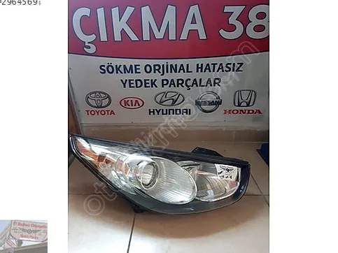 Hyundai İx35 Sağ Ön Far Orjinal Çıkma 92102-2Y000 (2011-2015) | ÇIKMA PARÇA