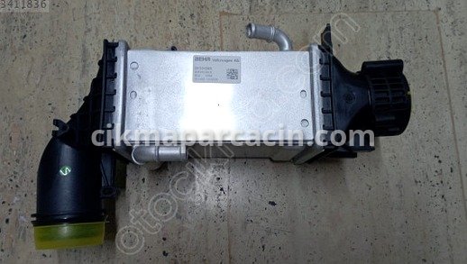 Volkswagen Passat Intercooler çıkma parça