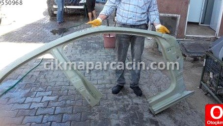 Volkswagen Jetta Sağ Ön Çamurluk çıkma parça