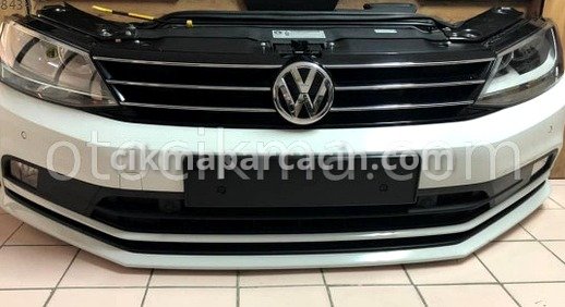 Volkswagen Jetta Ön Tampon çıkma parça