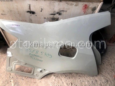 Volkswagen Jetta Arka Çamurluk çıkma parça