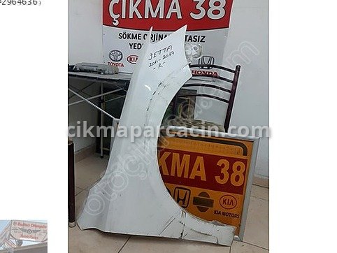 Volkswagen Jetta Sağ Ön Çamurluk çıkma parça