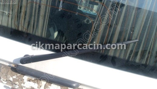 Renault Kangoo Silecek Kolu çıkma parça