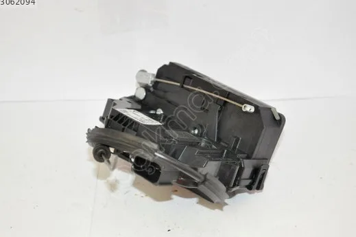 Fiat Punto Kapı Kilidi çıkma parça - BENİM PARÇACIM İstanbul
