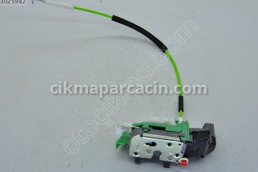 Fiat Linea Kapı Kilidi çıkma parça
