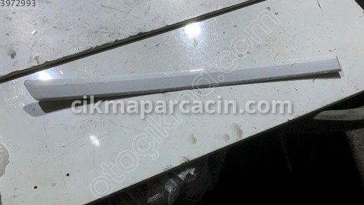Audi A3 Kapı Bandı & Çıtası çıkma parça
