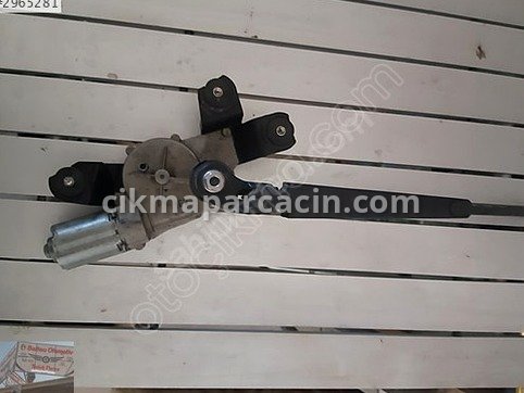 Kia Ceed Silecek Kolu çıkma parça