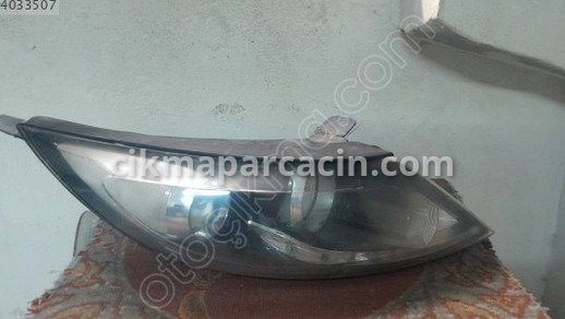Kia Sportage Sağ Ön Far çıkma parça