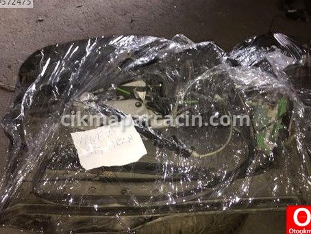 Fiat Linea Sağ Arka Kapı çıkma parça