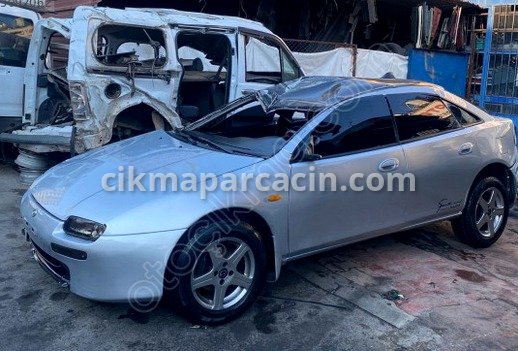 Mazda 2 Kaput çıkma parça