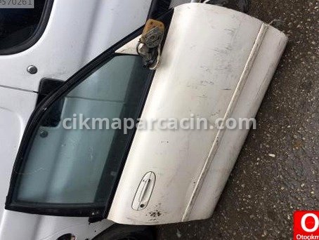 Mazda 6 Sağ Ön Kapı çıkma parça
