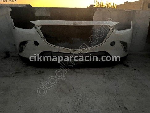 Mazda 3 Ön Tampon çıkma parça