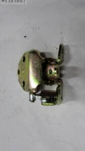 MB130760 CANTER 304 444 449 H350 KAPI ALT MENTEŞESİ SOL