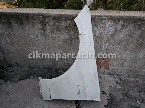 Mercedes-Benz C180 Sol Ön Çamurluk çıkma parça