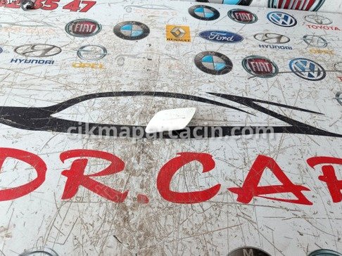 Mercedes-Benz 2 çıkma parça