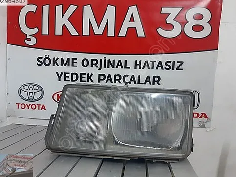 Mercedes-Benz A Serisi Sağ Ön Çamurluk çıkma parça - Baltacı Otomotiv Çıkma38 Kayseri