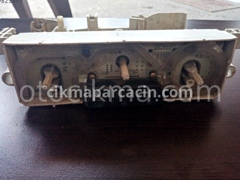 Mitsubishi Lancer Kalorifer Motoru çıkma parça