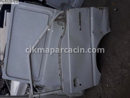Mitsubishi L200 Sağ Ön Kapı çıkma parça