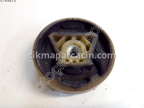 Audi A5 Motor Takozu & Kulağı çıkma parça