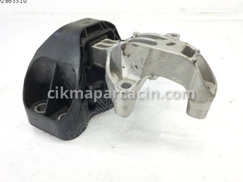 Dacia Duster Motor Takozu & Kulağı çıkma parça