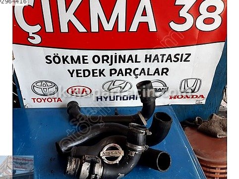 Nissan Navara Turbo Borusu çıkma parça