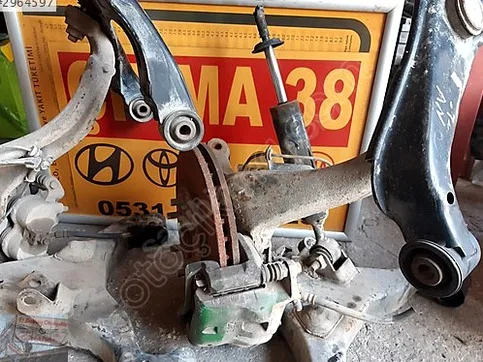 Nissan Navara Radyatör Ayağı çıkma parça - Baltacı Otomotiv Çıkma38 Kayseri