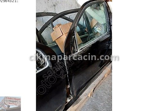 Nissan Navara Sol Ön Kapı çıkma parça