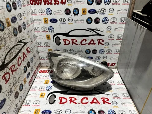 Nissan Micra Sağ Ön Far çıkma parça - DR CAR OTO ÇIKMA PARÇA Adana