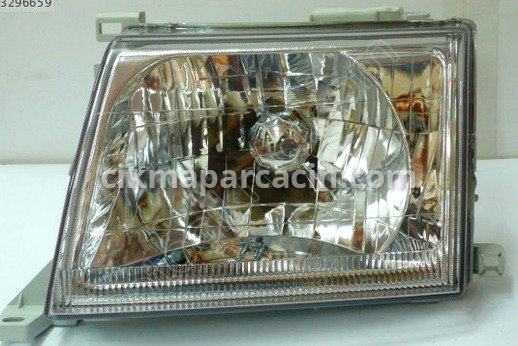 Nissan Pick-up Sol Ön Far çıkma parça